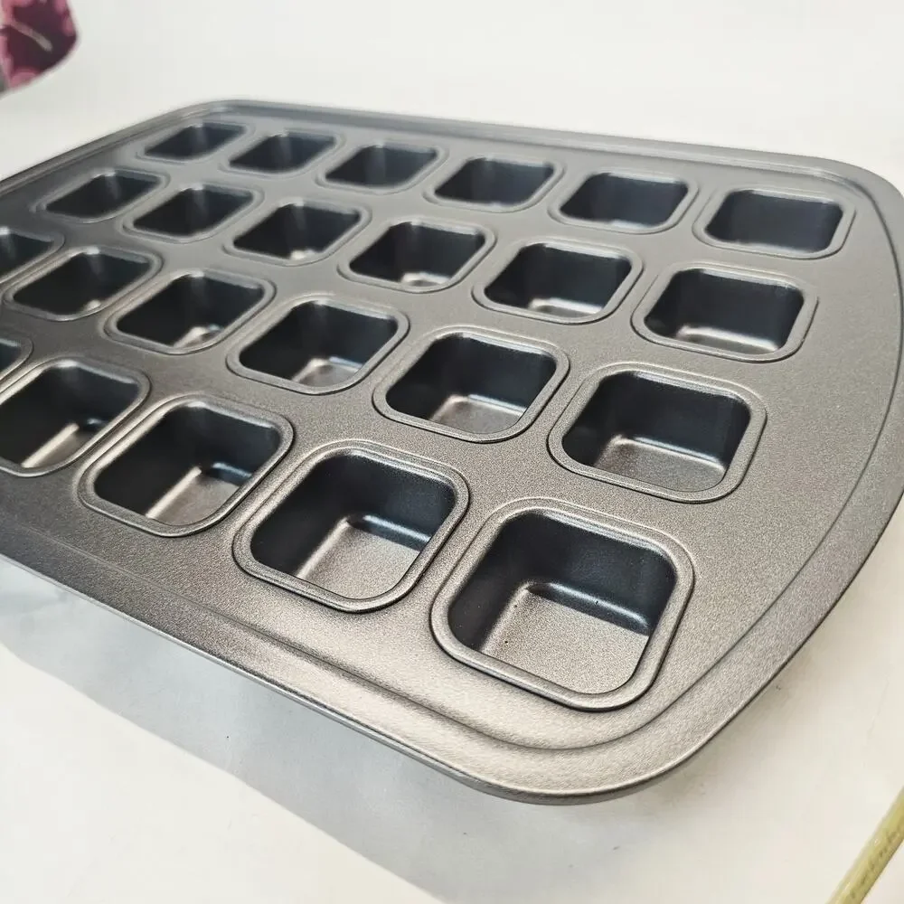 Pampered Chef Brownie Bite Nonstick Baking Pan 24 Mini Brownies 100177 NEW